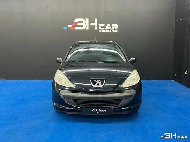 Peugeot 206+ Plus (3 portes) 1.1L Essence 60ch Urban  Gris de 2011