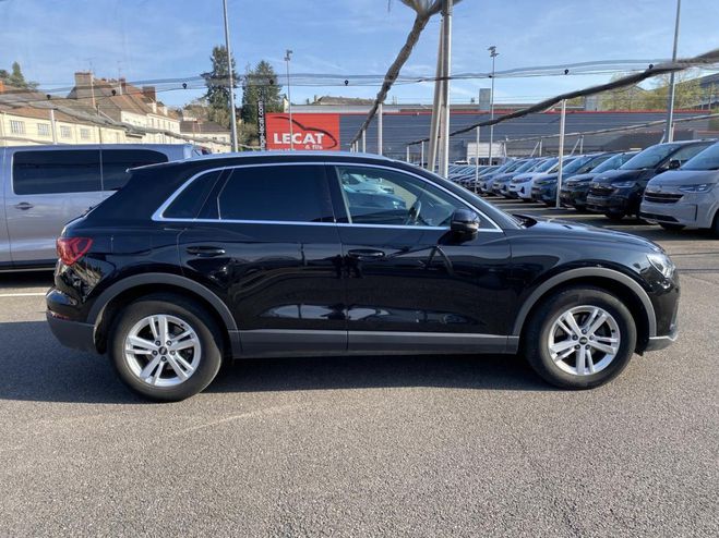 Audi Q3 II 35 TFSI 150 BUSINESS LINE S TRONIC 7 Noir Mythic de 2021