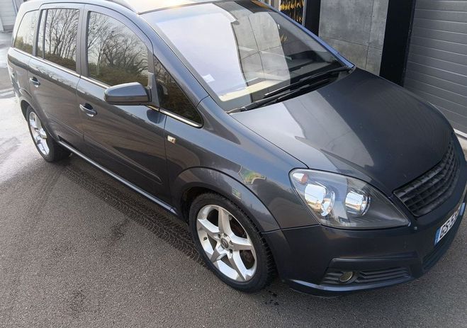 Opel Zafira Beau 1.9cdti 2006 pack 7 places 146000 k Gris de 2006