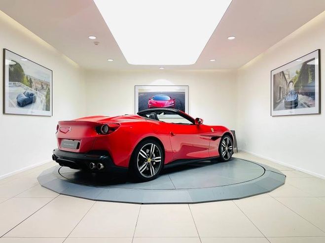Ferrari Portofino V8 3.9 T 600ch Rosso Corsa de 2019