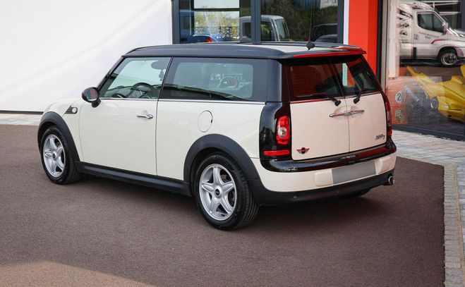 Mini Clubman CooperD 1.6d 110ch (R55) 1�re main Beige de 2007