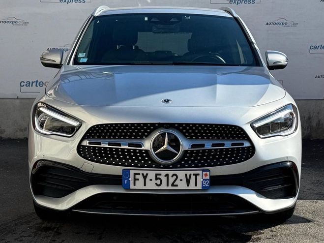 Mercedes Classe GLA 200 D 150CH AMG LINE 8G-DCT Gris Clair Metal de 2021