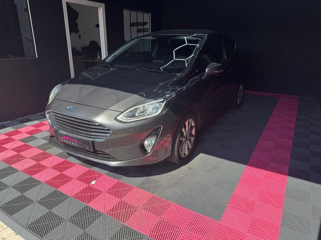 Ford Fiesta 1.0 EcoBoost 100 ch SS BVM6 Titanium/ 1E Gris de 2018
