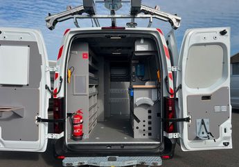  Voir d&eacute;tails -Renault Master 39950 ht L2H2 150cv Atelier   Porte-�che &agrave; Carquefou (44)