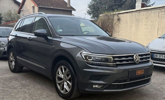 Volkswagen Tiguan 1.4 tsi 150 ch carat dsg bva toit ouvran Gris de 2018