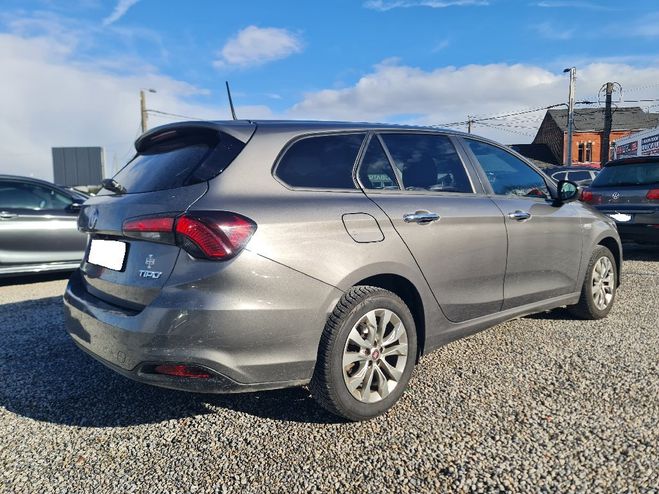 Fiat Tipo STATION WAGON 1.4L T-jet 120 ch SetS Lou Marron de 2020