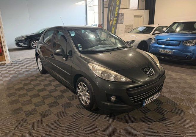 Peugeot 207 1.4 hdi 70 cv Autre de 2010