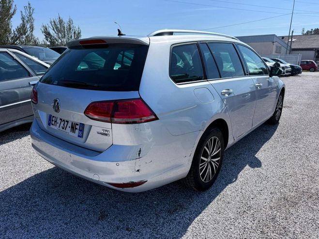 Volkswagen Golf VII SW 1.2 TSI 110CH BLUEMOTION TECHNOLO Gris C de 2016