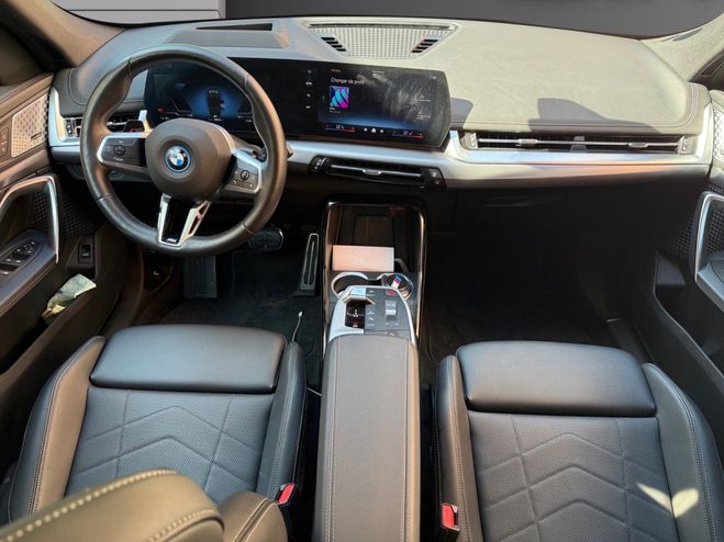 BMW IX 1 eDrive20 204ch BVA M Sport �tat neuf f Noir de 2025