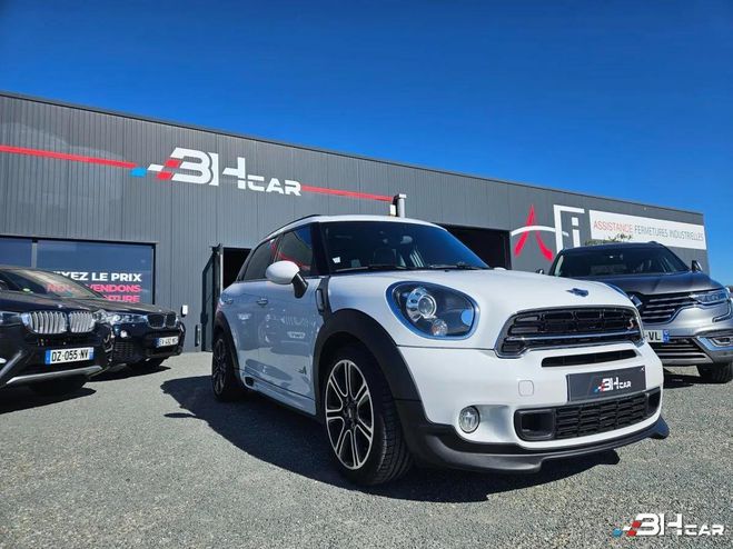 Mini Countryman COOPER SD 143 cv JOHN WORKS ALL4 BVA Blanc de 2015