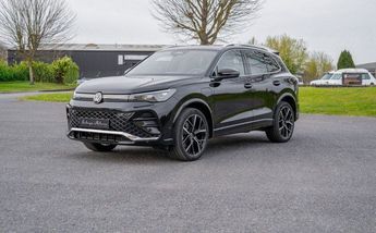  Voir d&eacute;tails -Volkswagen Tiguan EHYBRID R-LINE | TOIT OUVRANT PACK ASSIS &agrave; Chars (95)