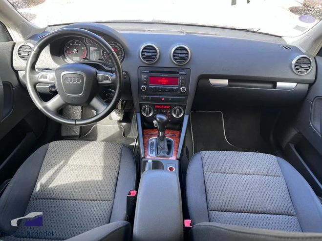 Audi A3 1.4 TFSi 125cv Ambiente Phase 2 BVA 3�me Gris de 2010