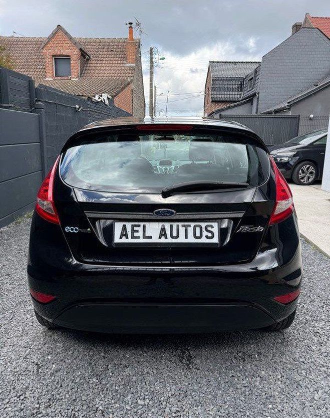 Ford Fiesta 1,6 tdci Noir de 2010