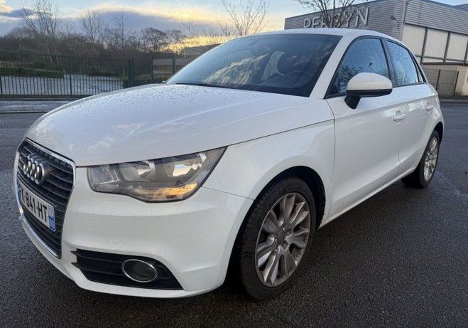 Audi A1 Sportback 1.6 TDI 116CH AMBIENTE Blanc de 2015