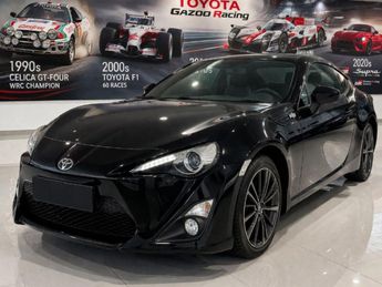  Voir d&eacute;tails -Toyota GT86 2.0 200 BVA CARBON EDITION / NUMEROTEE / &agrave; Saint-Laurent-du-Var (06)