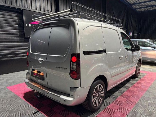 Peugeot Partner FOURGON STANDARD 1.6 BLUEHDI 75 BVM5 Gris de 2017