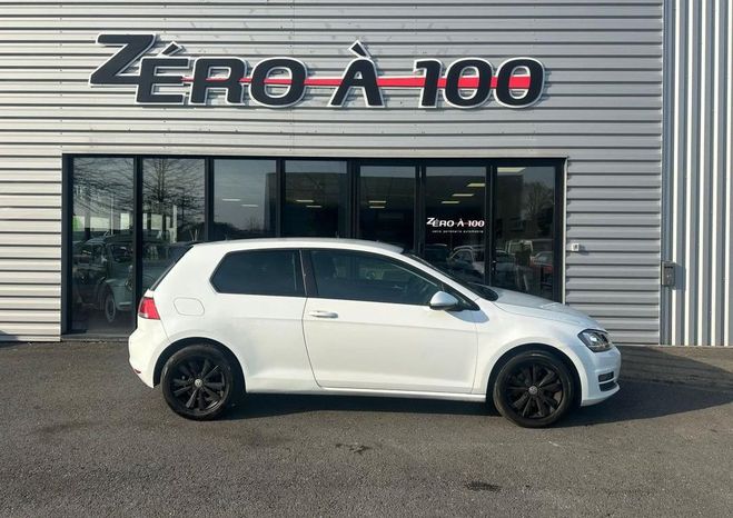 Volkswagen Golf 7 VII 1.6 TDI 105 BLUEMOTION TECHNOLOGY  Blanc de 2012
