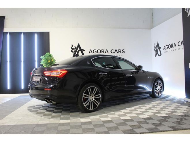 Maserati Ghibli 3.0 V6 Diesel - BVA 2013 BERLINE . PHASE NOIR de 2015