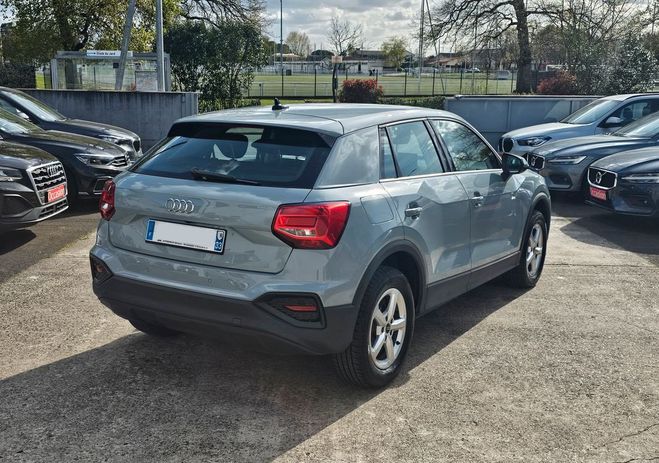 Audi Q2 Superbe 30 tfsi 2023 seulement 22473kms  Gris de 2023