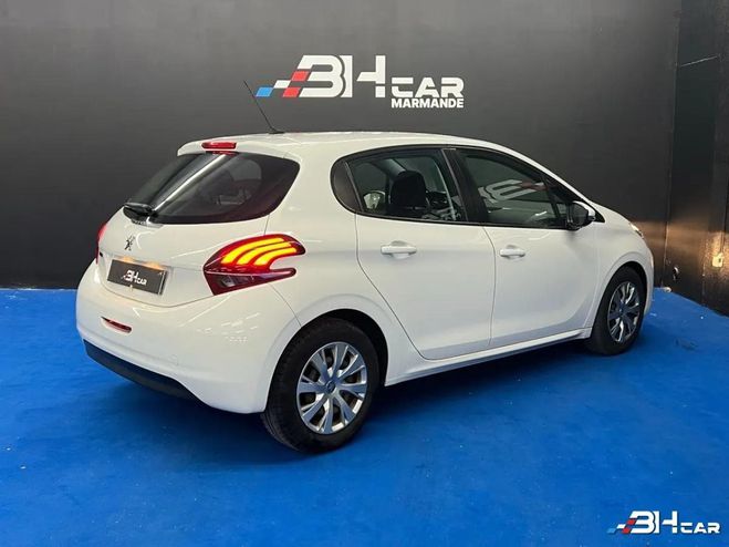 Peugeot 208 (5 portes) 1.5 BlueHDi 100ch Active BVM5 Blanc de 2020