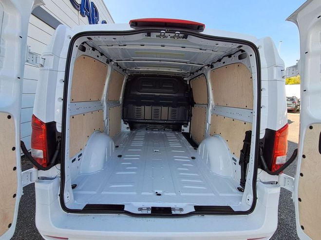 Mercedes Vito FOURGON 114 CDI LONG PRO 9G-TRONIC Blanc de 2026