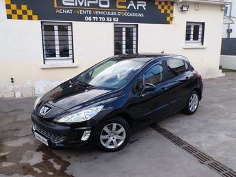  Voir d&eacute;tails -Peugeot 308 1.6 HDi 110ch FAP BVMP6 BLUE LION Premiu &agrave; Clamart (92)