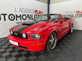  Voir d&eacute;tails -Ford Mustang Convertible GT 305ch &agrave; Artigues-pr�s-Bordeaux (33)
