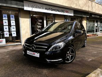  Voir d&eacute;tails -Mercedes Classe B 250 FASCINATION BA7 *ENTRETIEN COMPLET M &agrave; Viroflay (78)