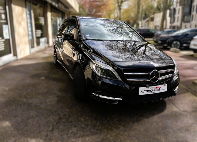 Mercedes Classe B 250 FASCINATION BA7 *ENTRETIEN COMPLET M Noir de 2014