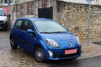  Voir d&eacute;tails -Renault Twingo II 1.5 DCI 65 AUTHENTIQUE &agrave; Ch�tillon (92)