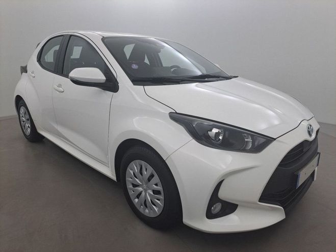 Toyota Yaris 1.5 Hybride 116h France Business Blanc de 2021