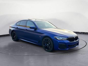 Voir d&eacute;tails -BMW Serie 5 545e xDrive BVA Sport M - Pack Innovatio &agrave; S�r�zin-du-Rh�ne (69)