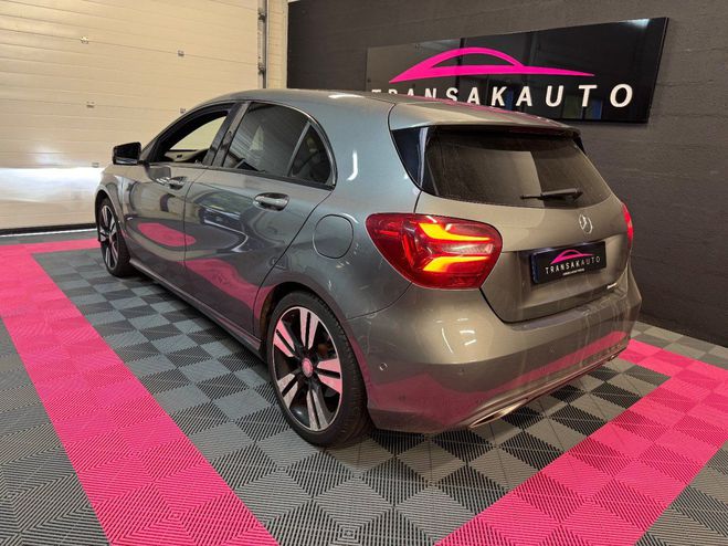 Mercedes Classe A 180 d 7G-DCT Sensation Gris de 2016
