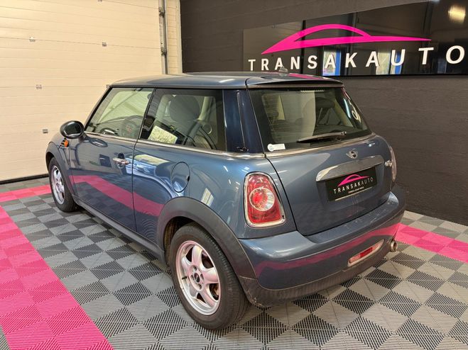 Mini One HATCH R56 D 90 ch / Peu de kilom�tres Bleu de 2011