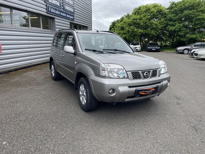 Nissan X Trail 2.2 DCI 136CH ELEGANCE GRIS MEDIUM  de 2005