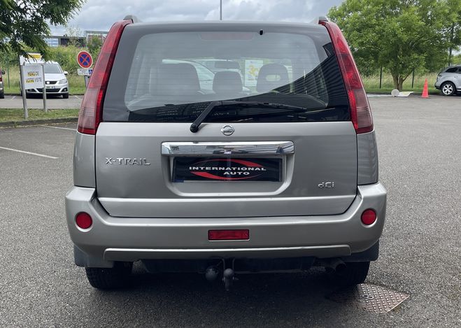 Nissan X Trail 2.2 DCI 136CH ELEGANCE GRIS MEDIUM  de 2005