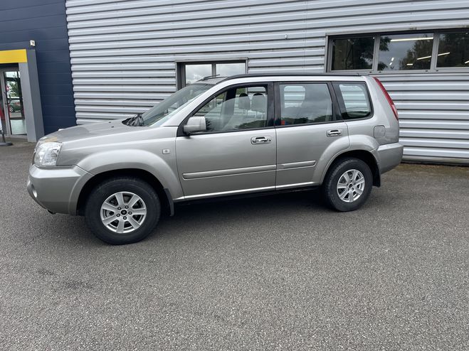 Nissan X Trail 2.2 DCI 136CH ELEGANCE GRIS MEDIUM  de 2005