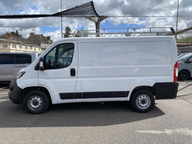 Fiat Ducato III (2) FOURGON TOLE C 3.0 120 CH BUSINE Pastel Blanc de 2023