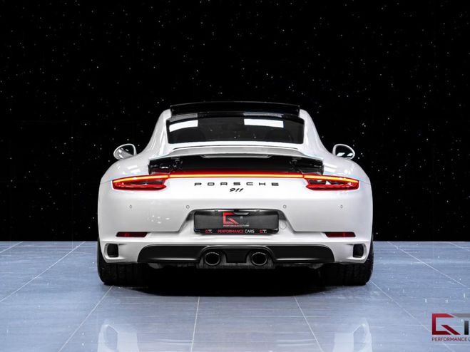 Porsche 911 991 991.2 Carrera 4 GTS blanc de 2017