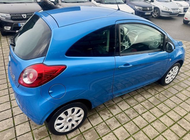 Ford KA 1.2 69ch Stop&Start Black Edition TITANI Bleu M�tallis� de 2015