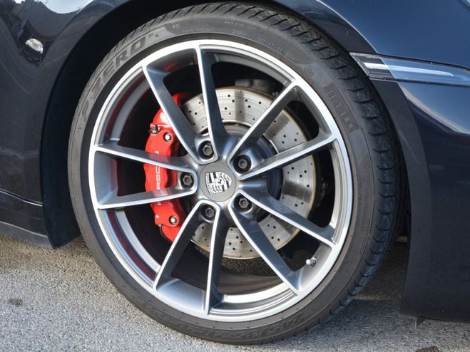 Porsche 911 Carrera 4 S 450 cv TVA LOA 1 706 Euros C Noir de 2019
