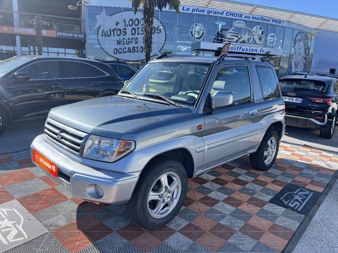 Mitsubishi Pajero Pinin COURT 1.8I 114 4WD 3P Gris Clair de 2004
