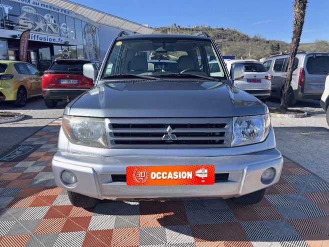 Mitsubishi Pajero Pinin COURT 1.8I 114 4WD 3P Gris Clair de 2004