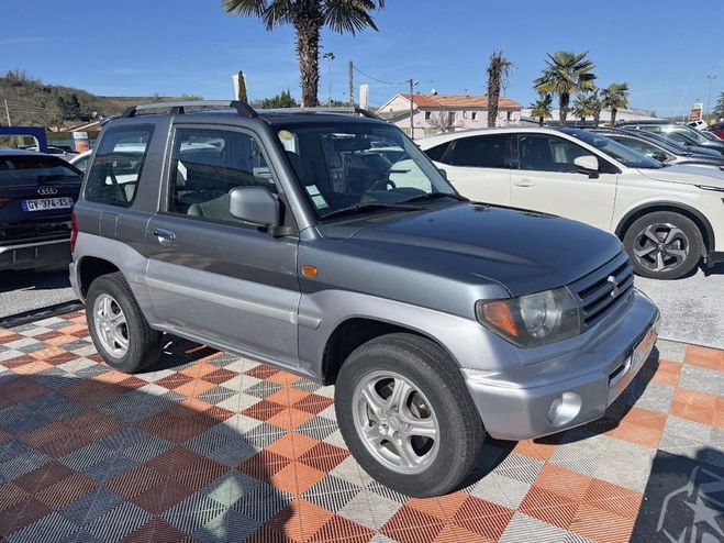 Mitsubishi Pajero Pinin COURT 1.8I 114 4WD 3P Gris Clair de 2004