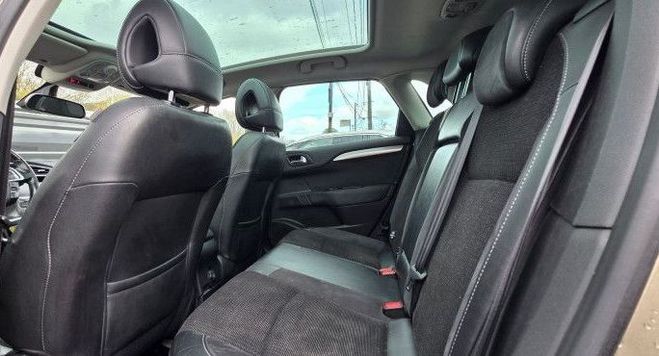 Citroen C4 II 1.6 HDI110 EXCLUSIVE 5P  de 2011