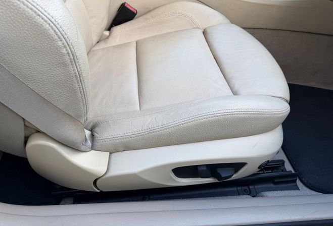 BMW Serie 3 BVA CABRIOLET (E93) 320DA 177CH LUXE  de 2009