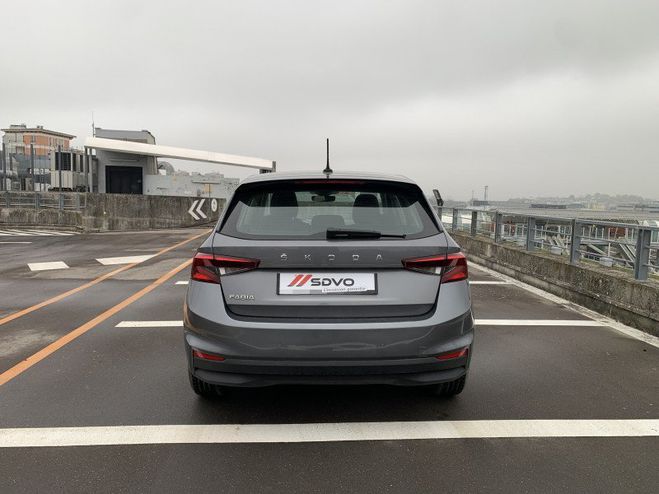 Skoda Fabia 1.0 TSI 110CH AMBITION DSG7 *TVA RECUPER Gris F de 2023