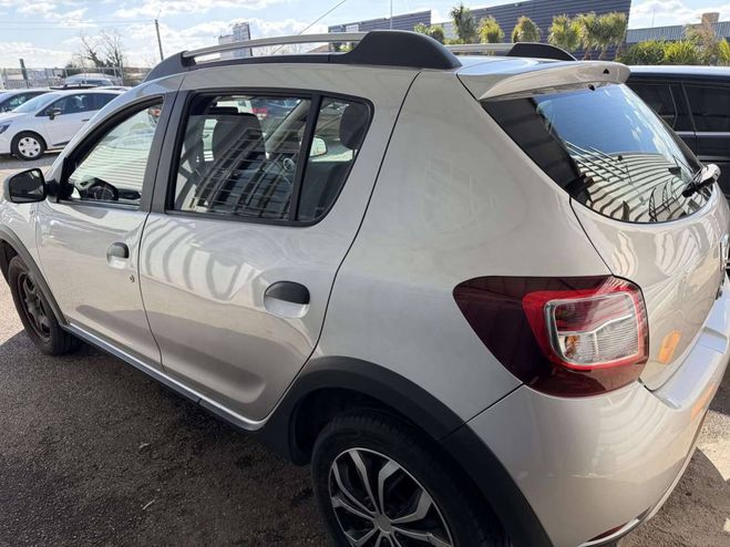 Dacia Sandero II 0.9 TCe 90ch Urban Stepway Easy-R GRIS C de 2016