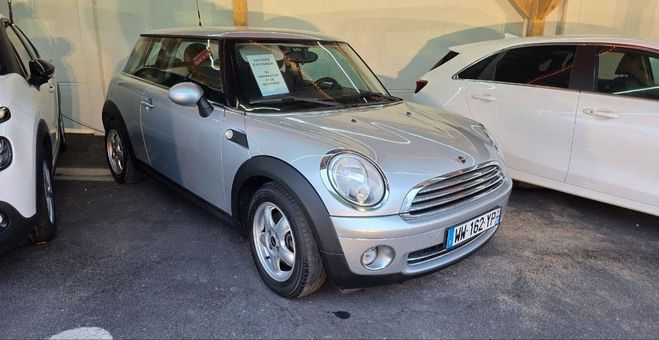 Mini Cooper 1.6 115cv essence 81000kms Gris de 2007