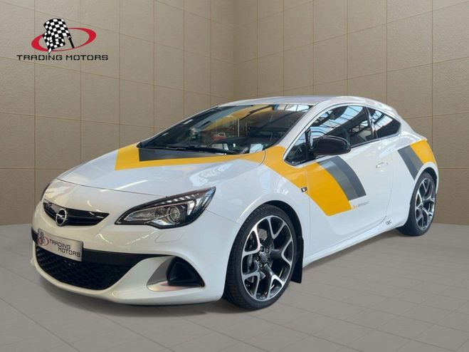 Opel Astra J GTC OPC Blanc de 2014